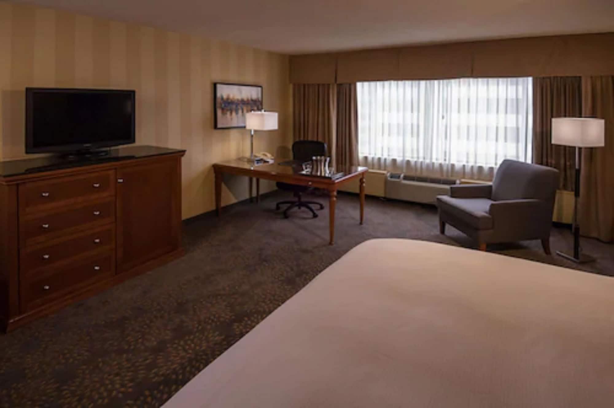 Doubletree By Hilton London Hotel Buitenkant foto