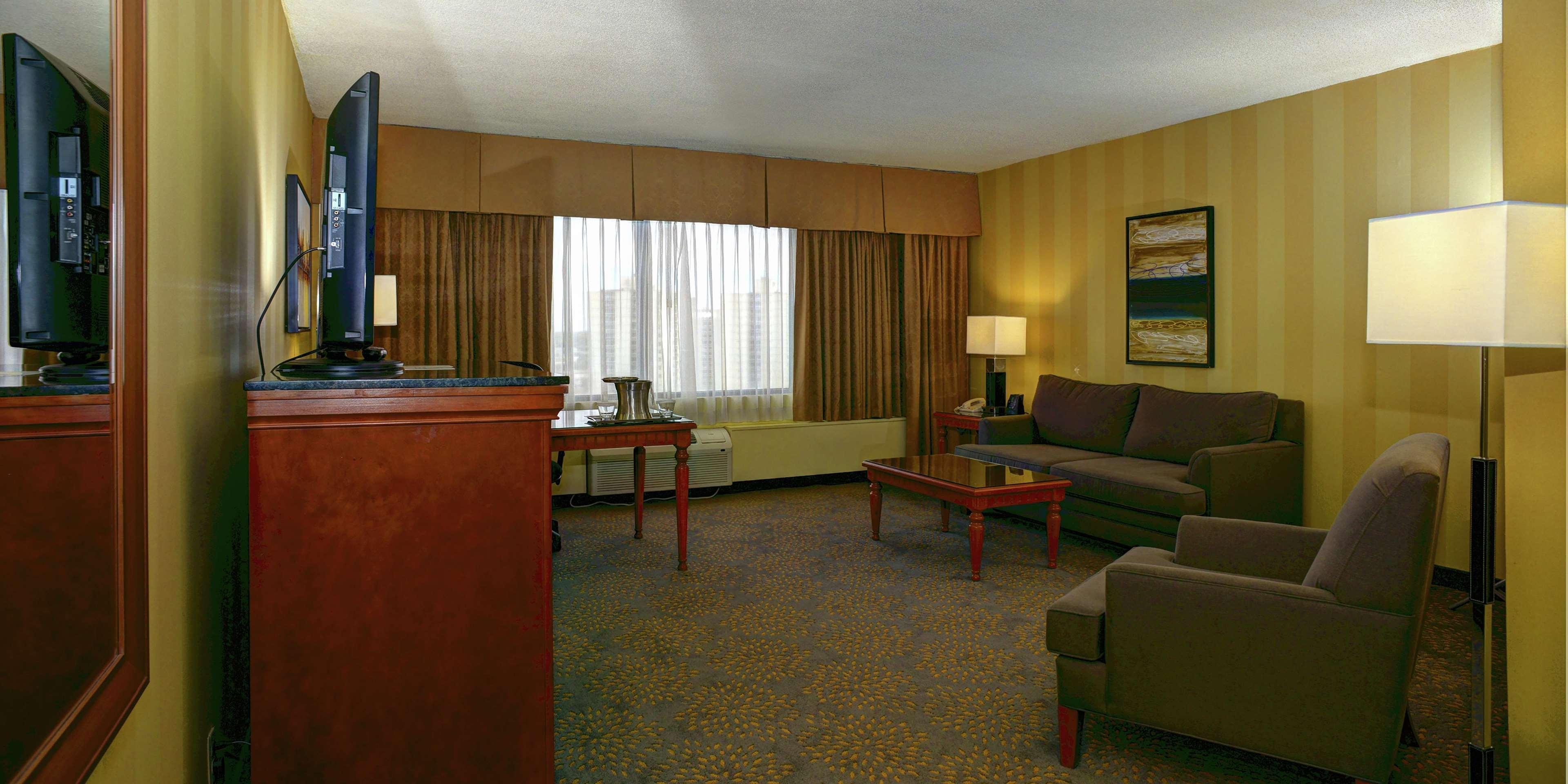 Doubletree By Hilton London Hotel Buitenkant foto
