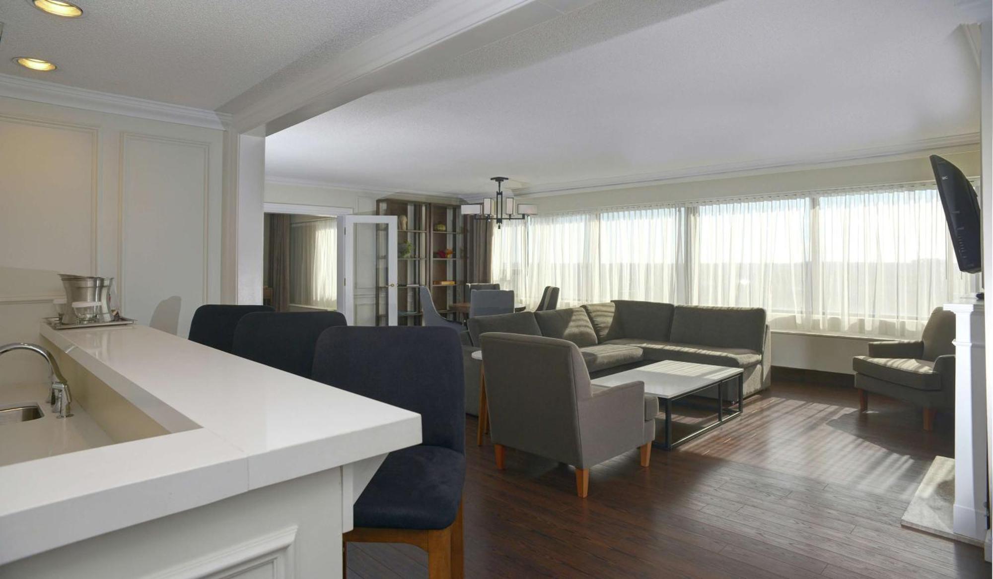 Doubletree By Hilton London Hotel Buitenkant foto