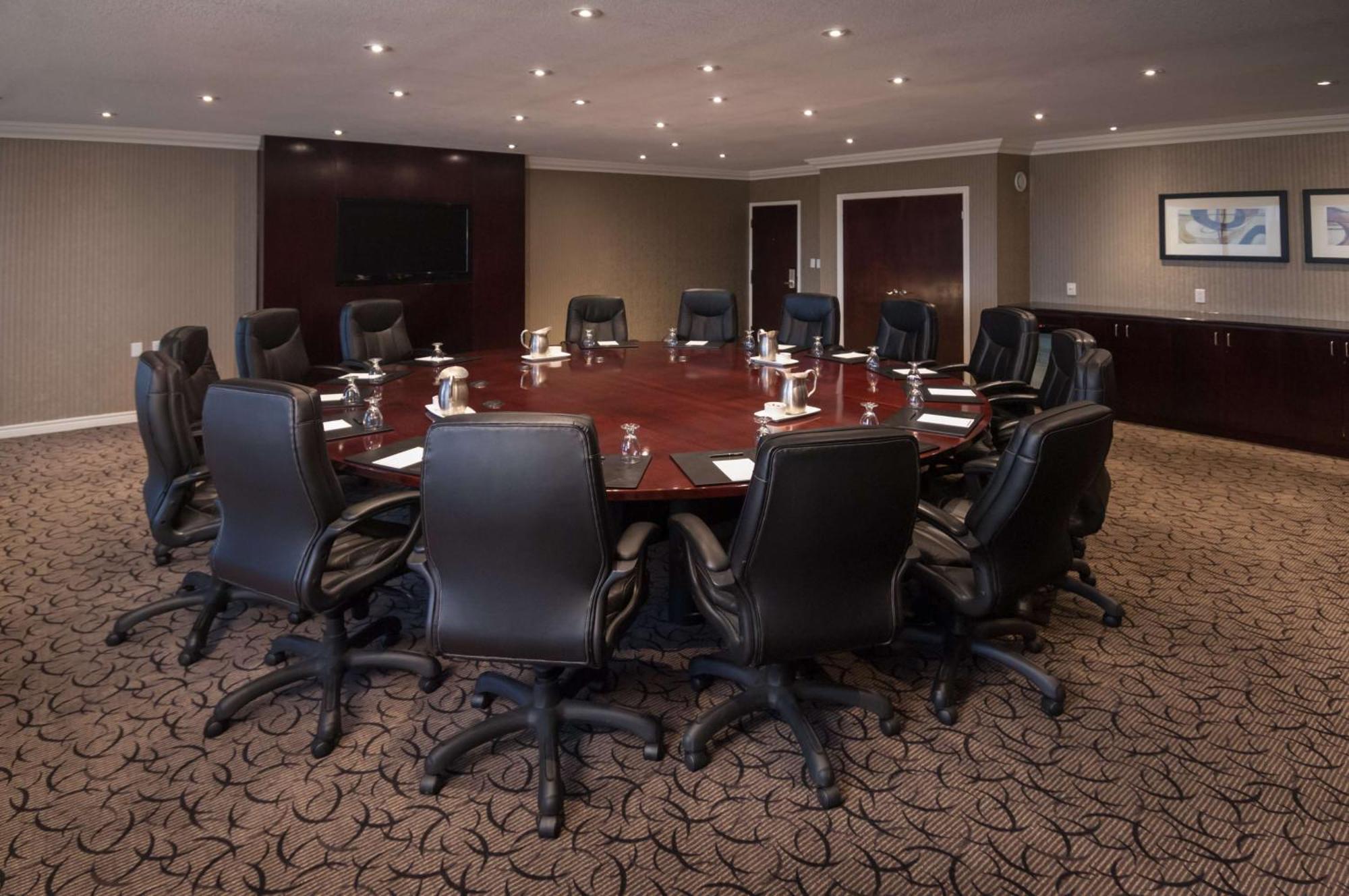 Doubletree By Hilton London Hotel Buitenkant foto