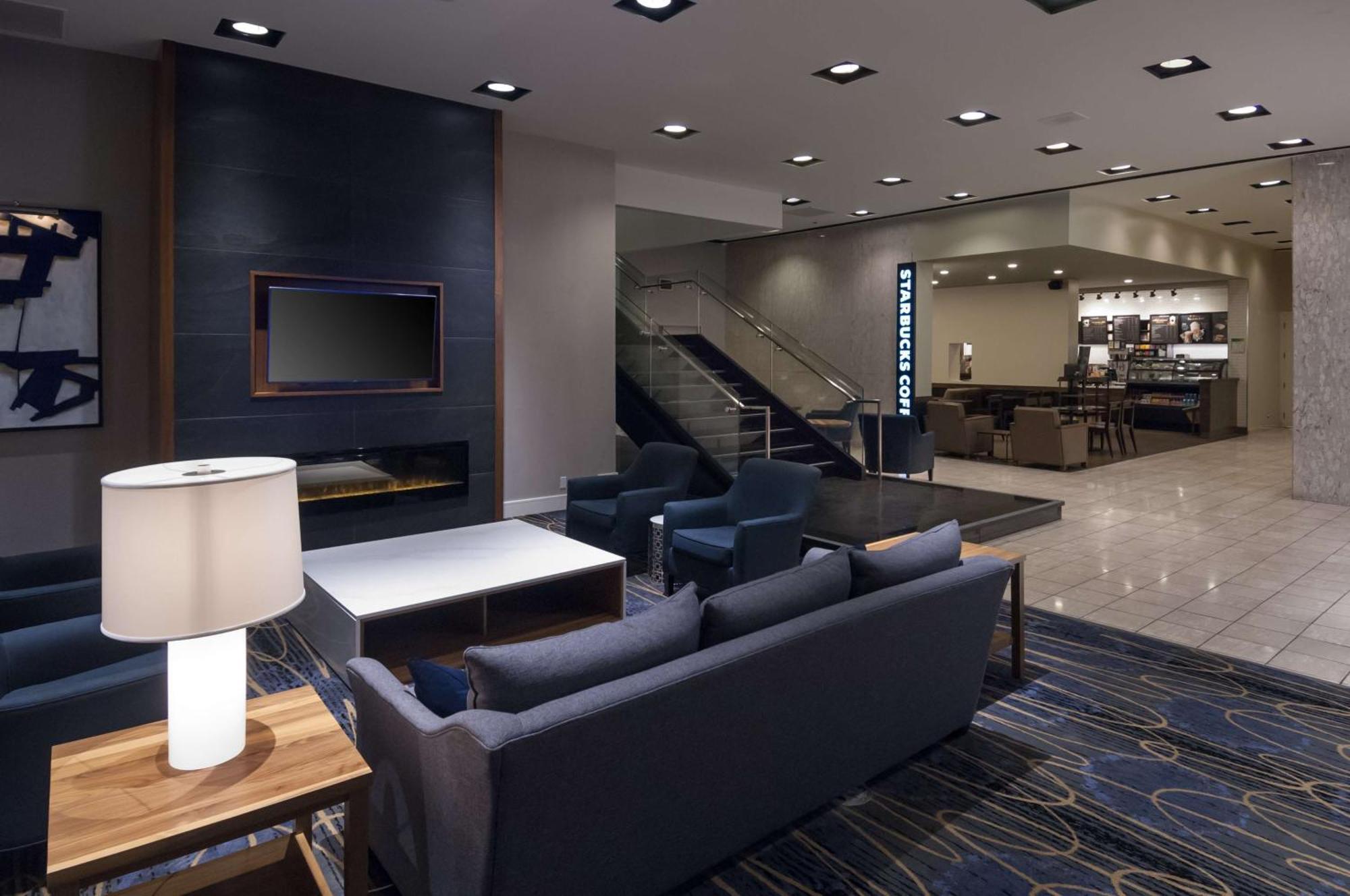 Doubletree By Hilton London Hotel Buitenkant foto